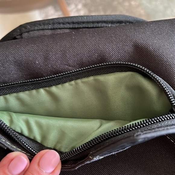 𝅺tragus TABLET/ HANDBAG - Picture 3 of 7